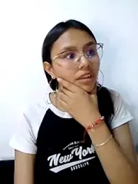 SofieLove_01 stripchat stream image