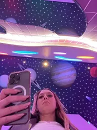 Sweet___Emily stripchat stream image