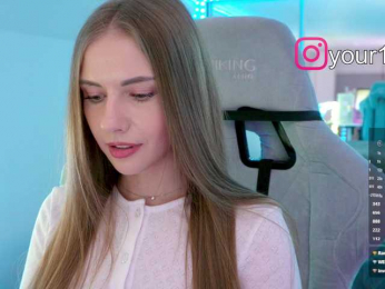 VikkiExtraCheese bongacams stream image