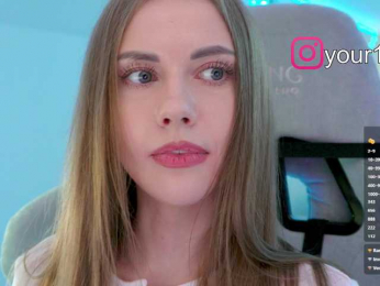 VikkiExtraCheese bongacams stream image