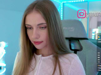 VikkiExtraCheese bongacams stream image