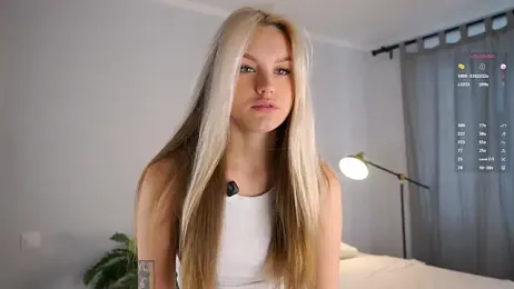 CherieSprinzl stripchat stream image