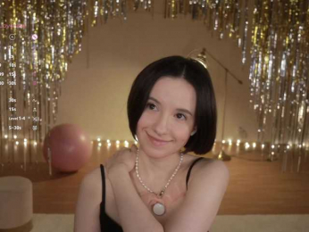 MissEssie bongacams stream image