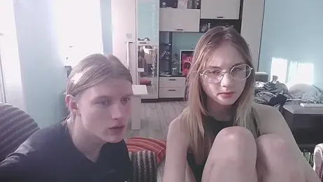 emolina1337 stripchat stream image