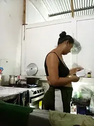 Andreita_95 stripchat stream image