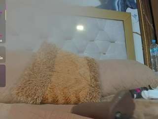 emily-86 camsoda stream image