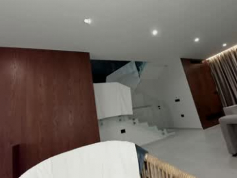 ehotlovea chaturbate stream image