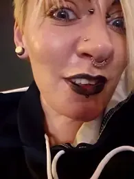 PinkTheHawk stripchat stream image