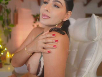 Meegan bongacams stream image