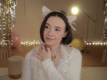 MissEssie bongacams stream image