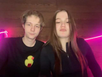 titsDestroy2007 bongacams stream image