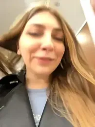 Sunny___Bunny stripchat stream image