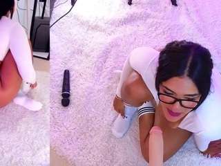 lady-brownn camsoda stream image