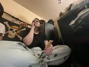 Snowbunnycake_131 stripchat stream image