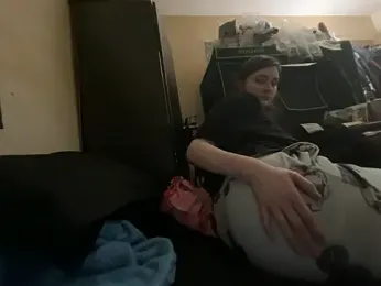 Snowbunnycake_131 stripchat stream image