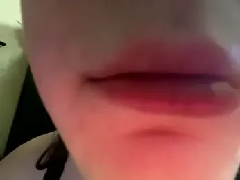 Snowbunnycake_131 stripchat stream image