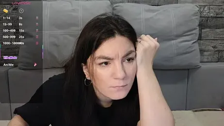 Vika_loves_you stripchat stream image