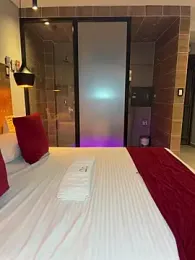 zui_lu stripchat stream image