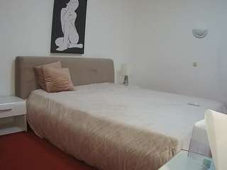 voyeurcam-julmodels-reallife-2 camsoda stream image, 14.01.2026 15:30