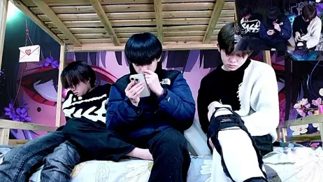 xiaohuangren01 stripchat stream image