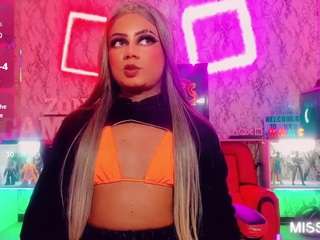 mayka-brunette01 camsoda stream image