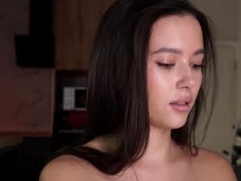 emilybatee chaturbate stream image