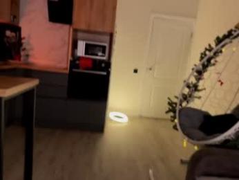 emilybatee chaturbate stream image