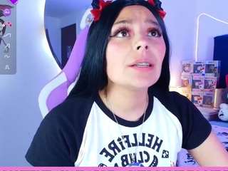 marceliinee camsoda stream image