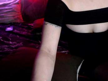 2Laski2 bongacams stream image