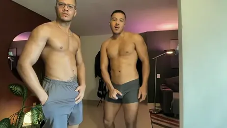 highlatin_guysoficial stripchat stream image