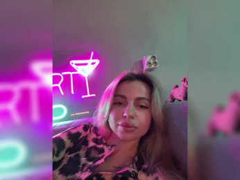 Nataliecroys bongacams stream image