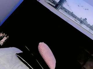 baby-isaa camsoda stream image