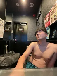 yuuki8910 stripchat stream image