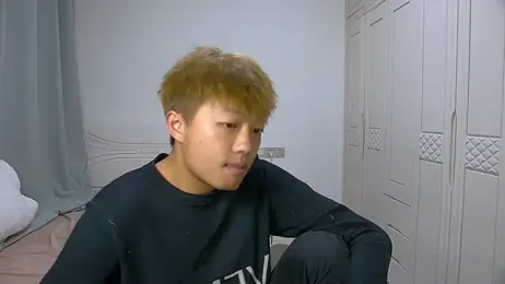 Chocolates-001 stripchat stream image