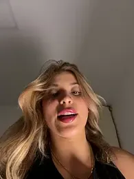 _Alicee_1 stripchat stream image, 19.02.2026 01:30