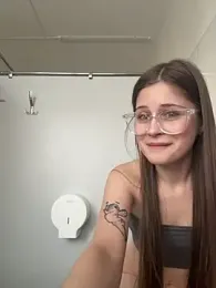 mmelicious stripchat stream image