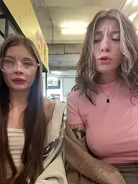 mmelicious stripchat stream image