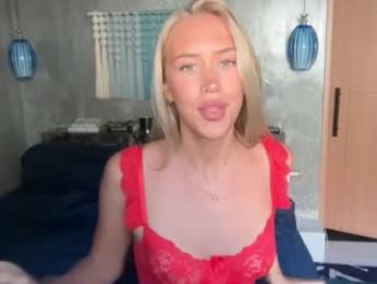 livslifee chaturbate stream image