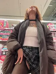 RosieSecret stripchat stream image