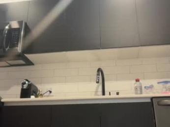 dreamyylilah chaturbate stream image