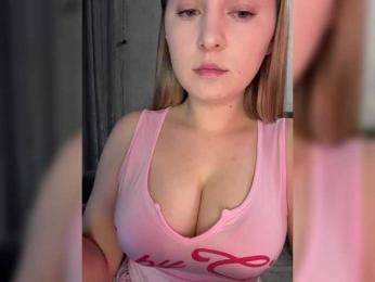 AlinaRay bongacams stream image, 13.03.2026 14:30