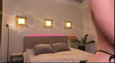 roselyn_rose stripchat stream image