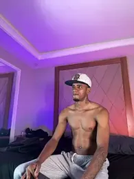 AaronCruz_ stripchat stream image