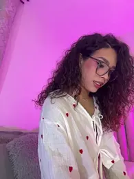 Samantha_Bernardo stripchat stream image