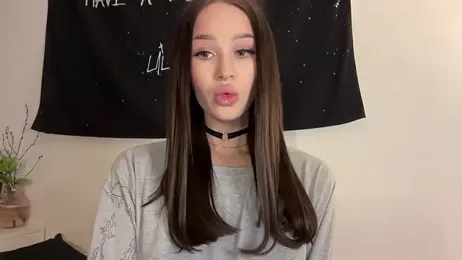 ur_molly stripchat stream image, 20.03.2026 12:30