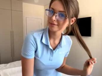 vyxora_moon chaturbate stream image