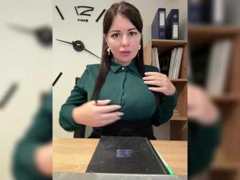 Brenda_KiSKA bongacams stream image, 24.03.2026 04:20