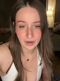 nerdynina stripchat stream image