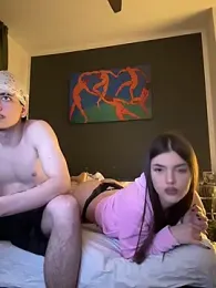NaomiMulan stripchat stream image