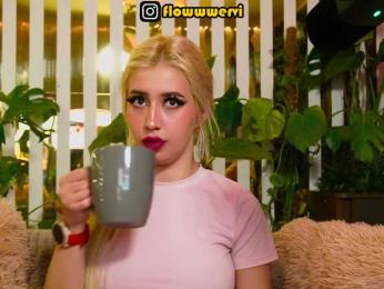 FlowwwerGirl bongacams stream image
